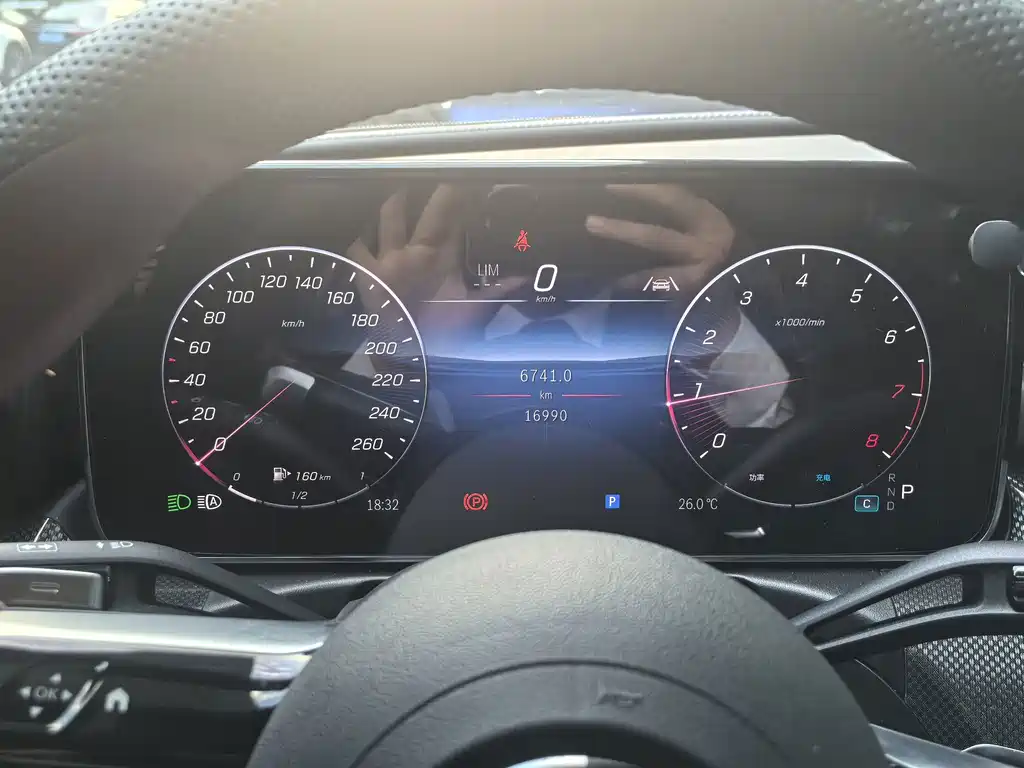 Mercedes-Benz C-Class — миниатюра 13