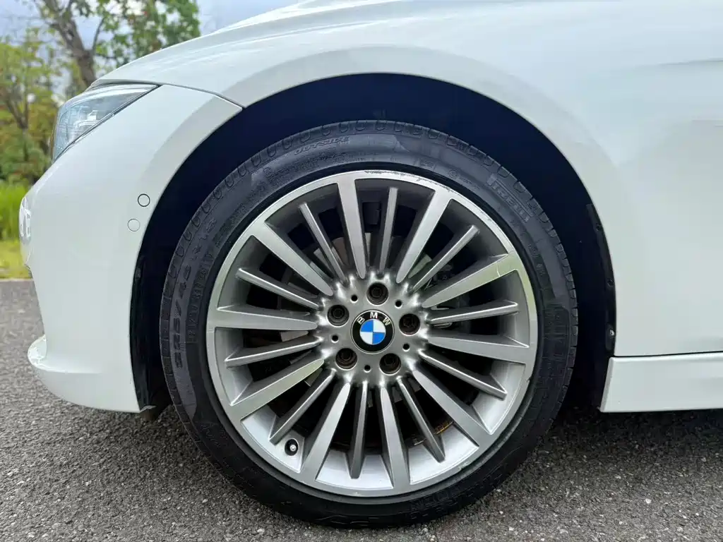 BMW 3 Series — миниатюра 15