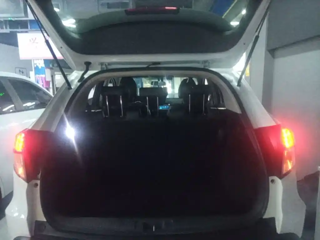Honda Vezel — миниатюра 19
