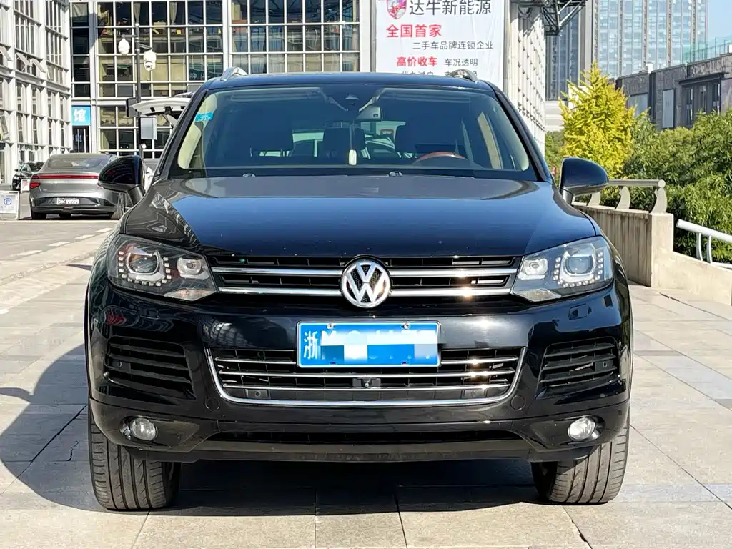 Volkswagen Touareg — миниатюра 2