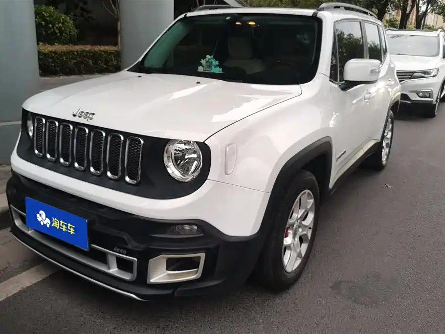 Купить Jeep Renegade