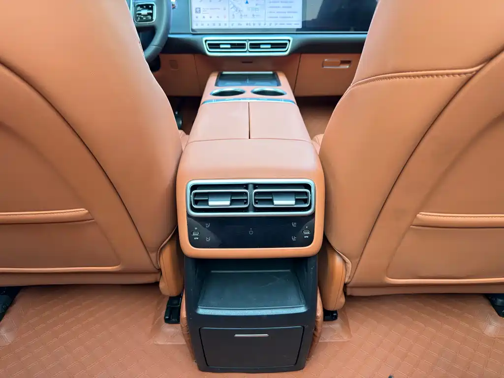 Li Auto Li L6 — миниатюра 19