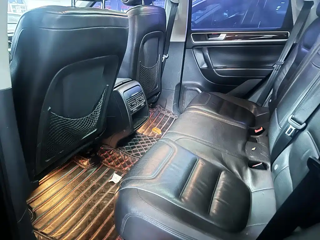 Volkswagen Touareg — миниатюра 14