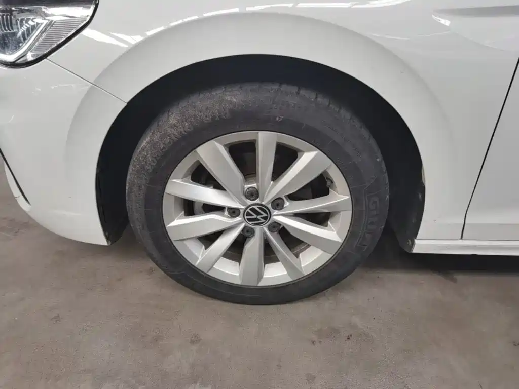 Volkswagen Bora — миниатюра 23