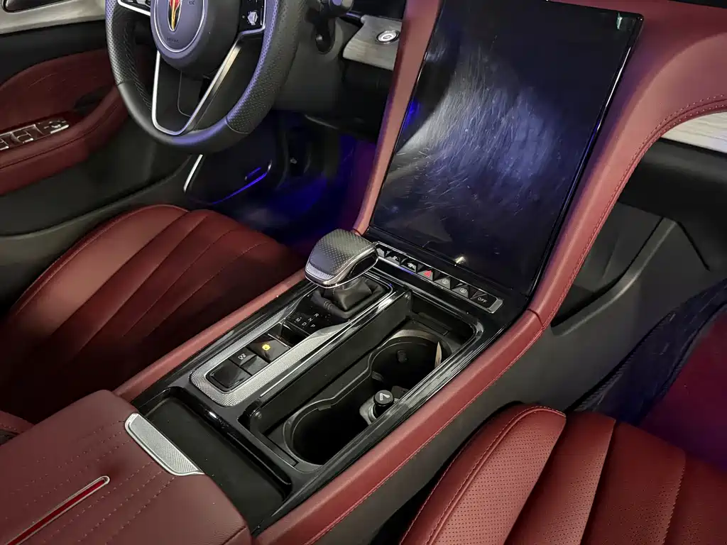 Hongqi Hongqi H5 — миниатюра 16