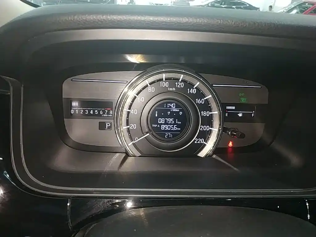 Honda Elysion — миниатюра 12