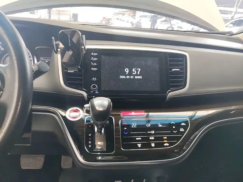 Honda Odyssey — миниатюра 13