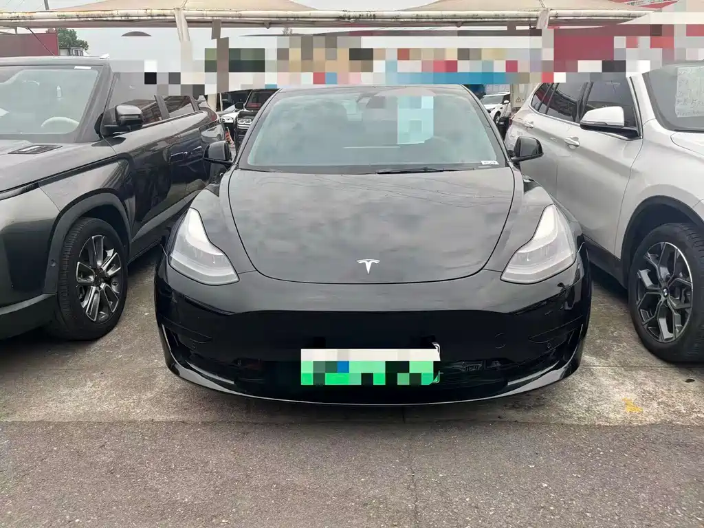 Tesla Model 3 — миниатюра 2