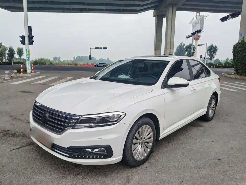 Volkswagen Lavida — миниатюра 2