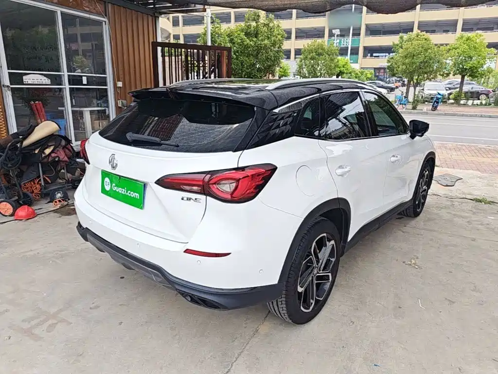 MG MG ONE — миниатюра 7