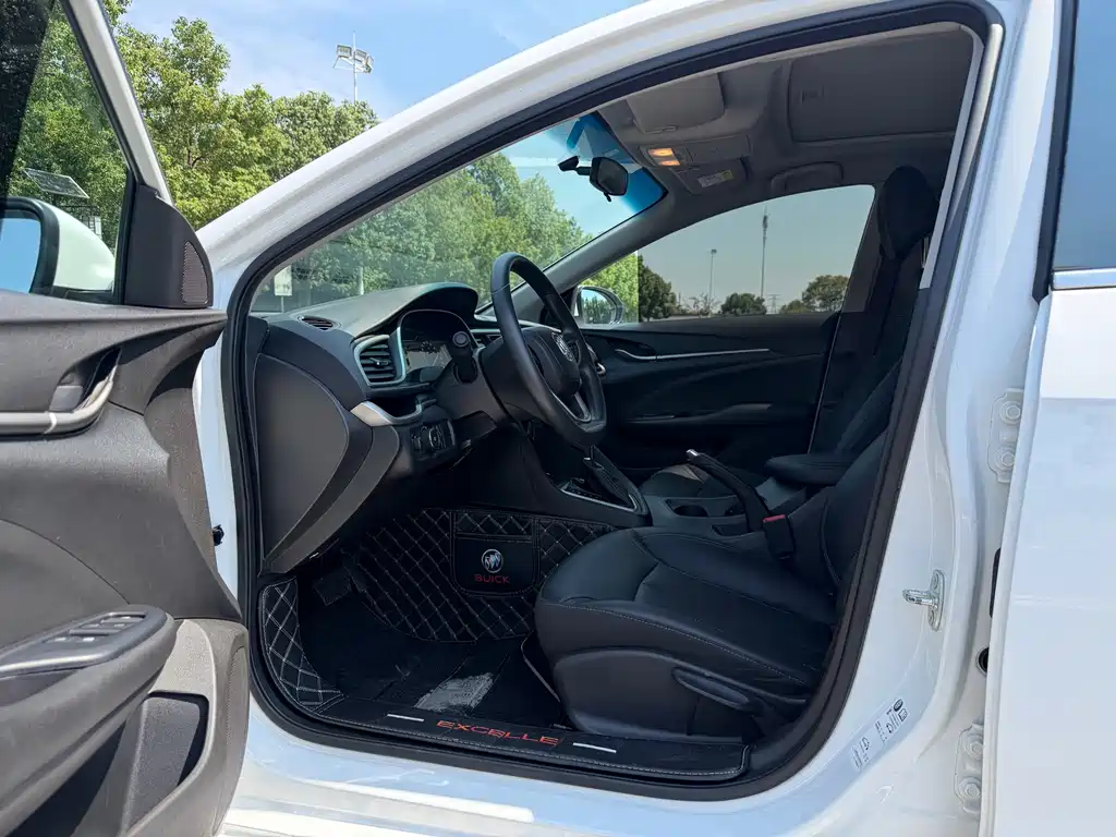 Buick Excelle — миниатюра 8