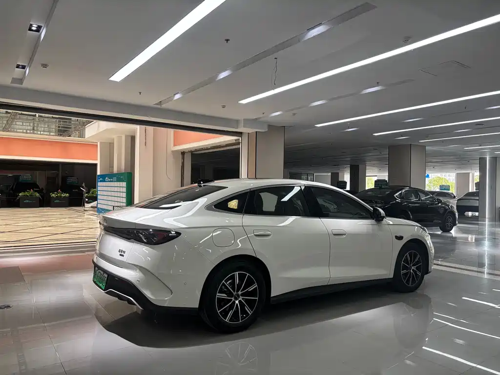 BYD SEAL 06 NEW ENERGY