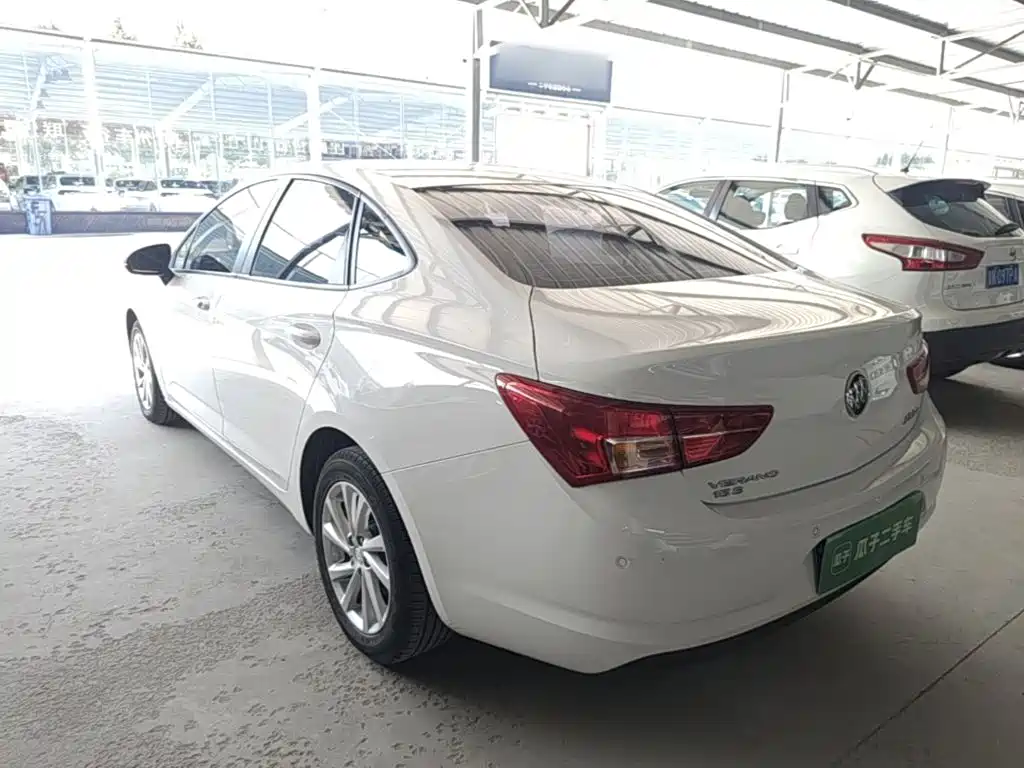 Buick Verano — миниатюра 5