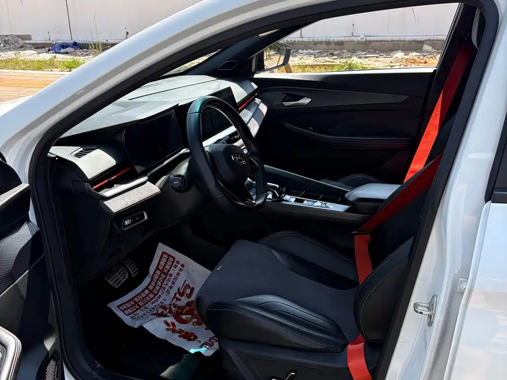 Geely Binrui — миниатюра 13