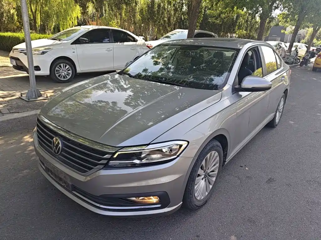 Volkswagen Lavida — миниатюра 2