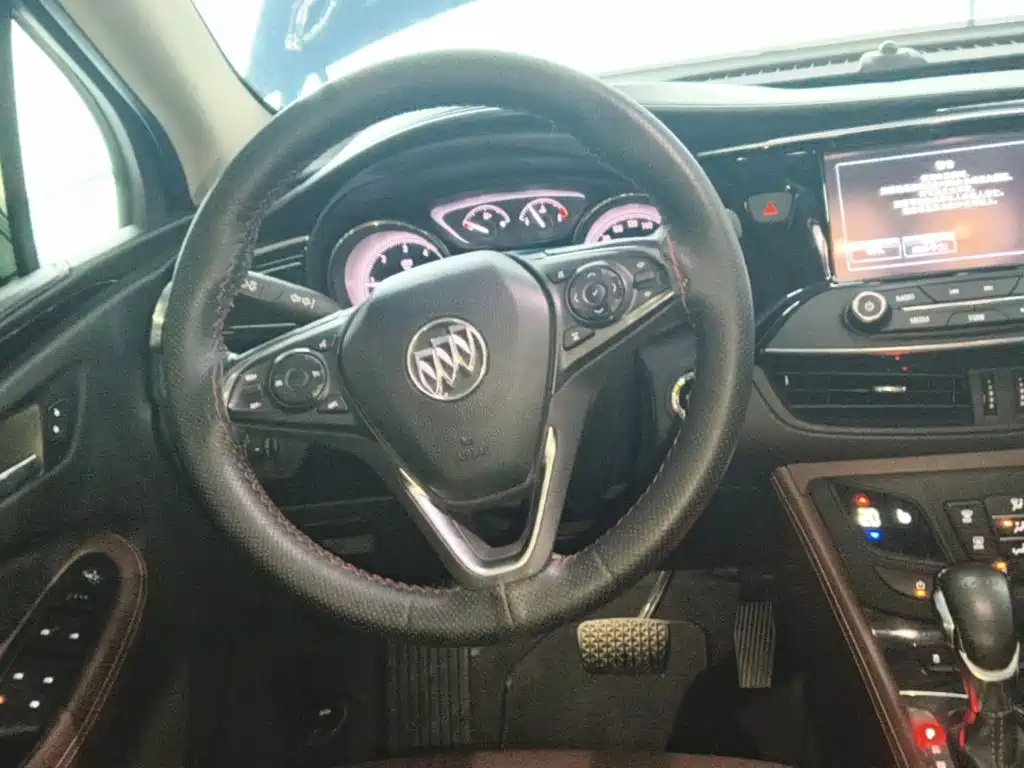 Buick Envision Plus — миниатюра 11