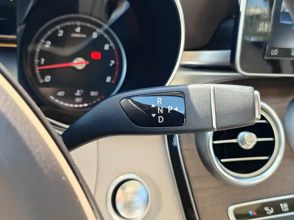Mercedes-Benz GLC — миниатюра 28