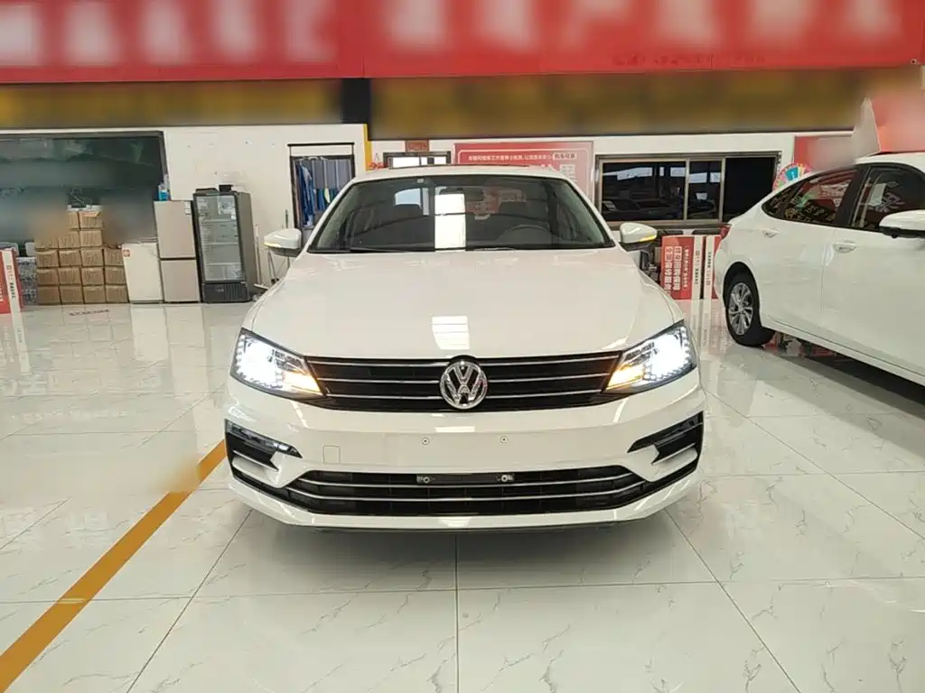 Volkswagen Sagitar — миниатюра 3