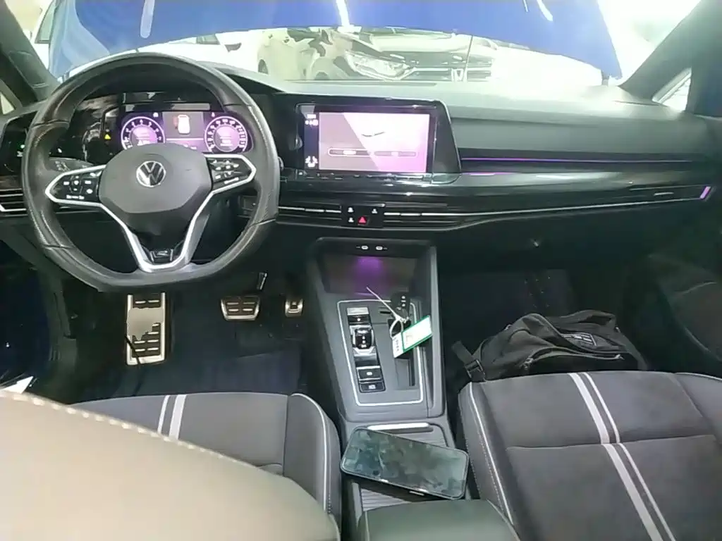 Volkswagen Golf — миниатюра 10