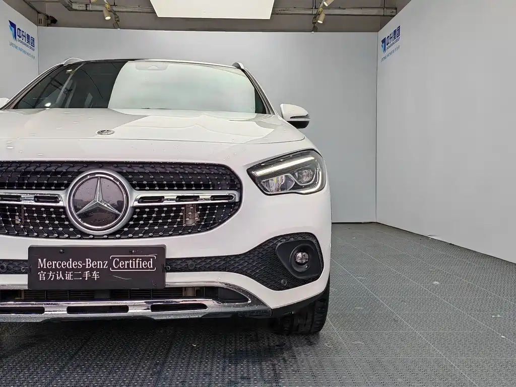 Mercedes-Benz GLA — миниатюра 18