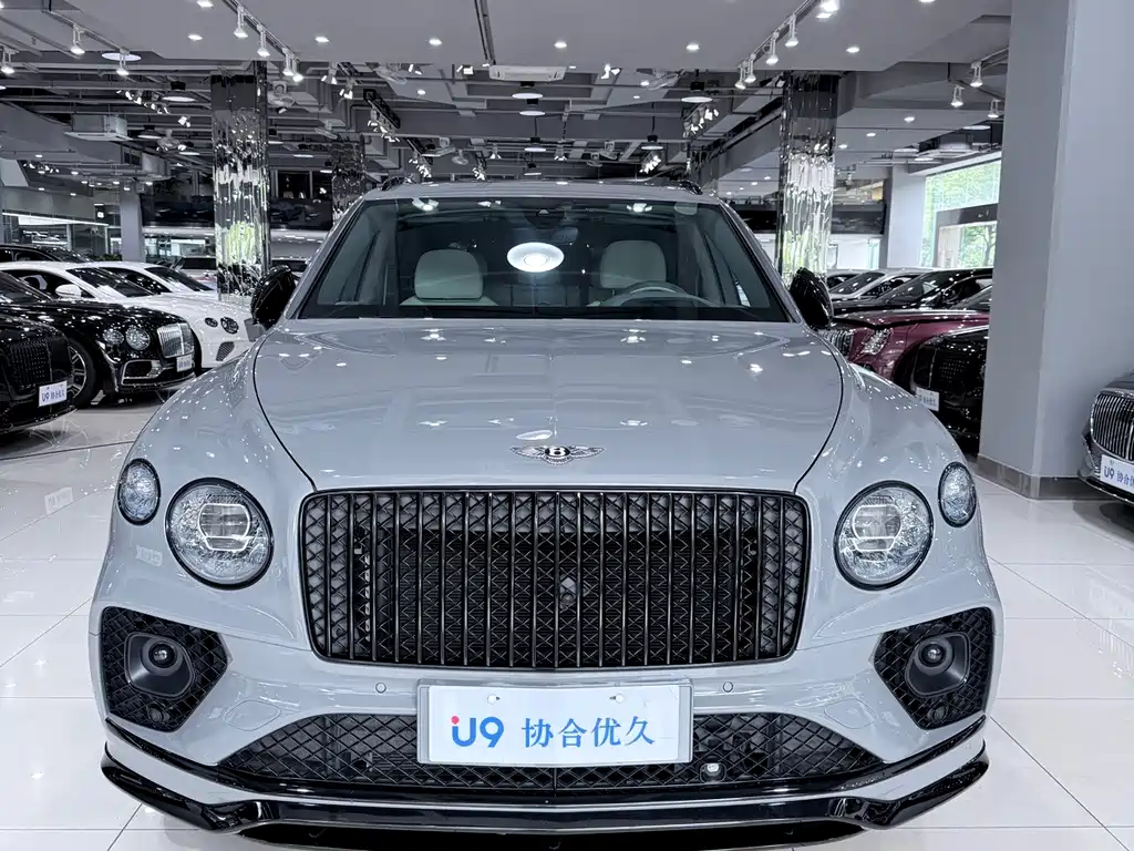 Bentley Bentayga — миниатюра 2