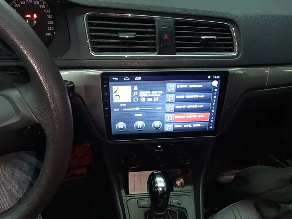Volkswagen Lavida — миниатюра 13