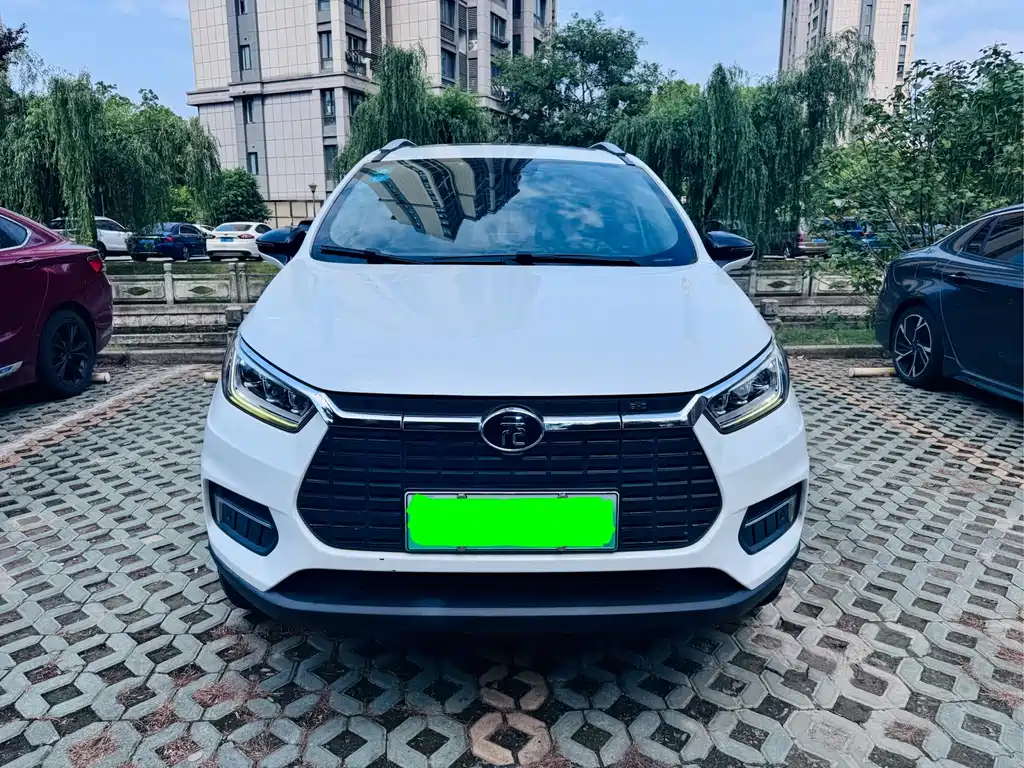 BYD Yuan EV — миниатюра 2