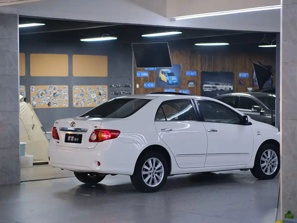 Toyota Corolla — миниатюра 4