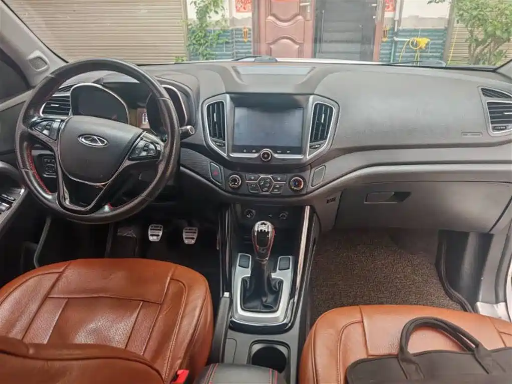 Chery Tiggo 5 5 2015 2.0L MT