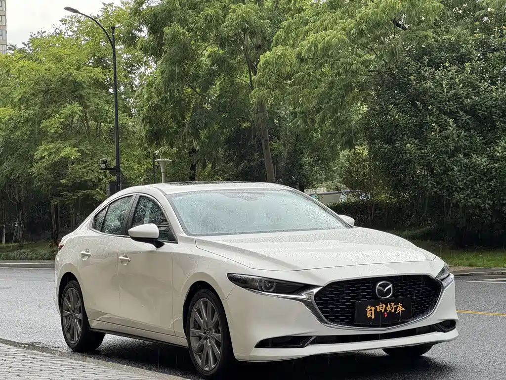 Mazda 3 Axela — миниатюра 3