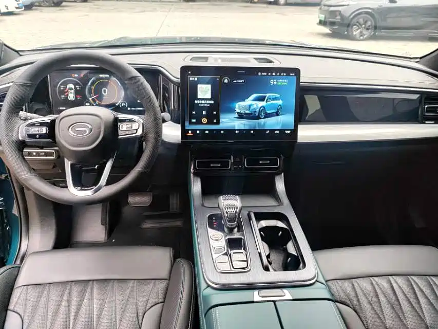 GAC GS8 2022 2.0TGDI Luxury Smart Connect ( мест)
