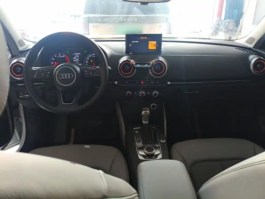 Audi A3 — миниатюра 10
