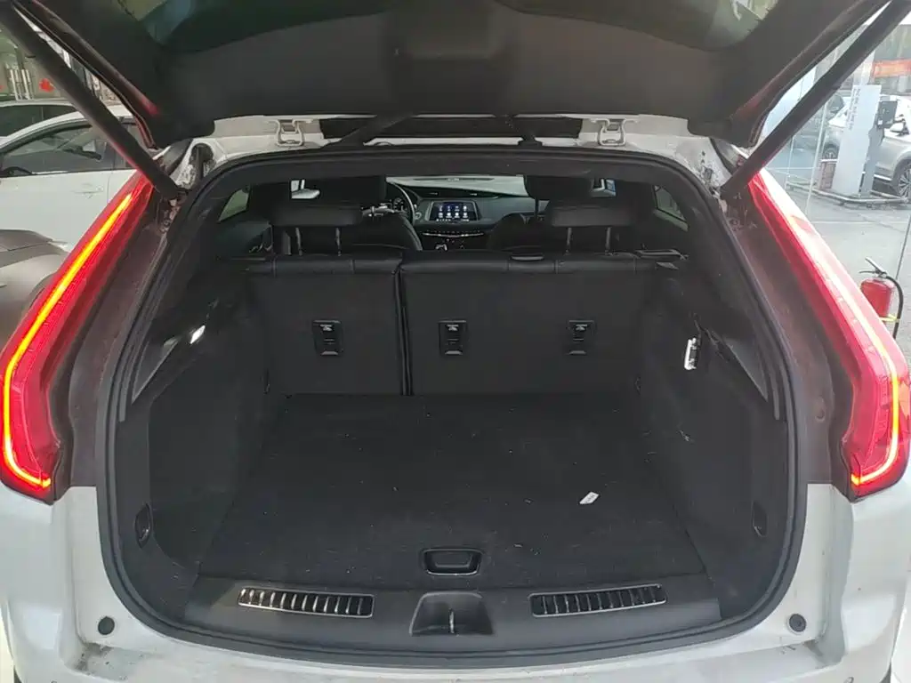 Cadillac XT4 — миниатюра 19