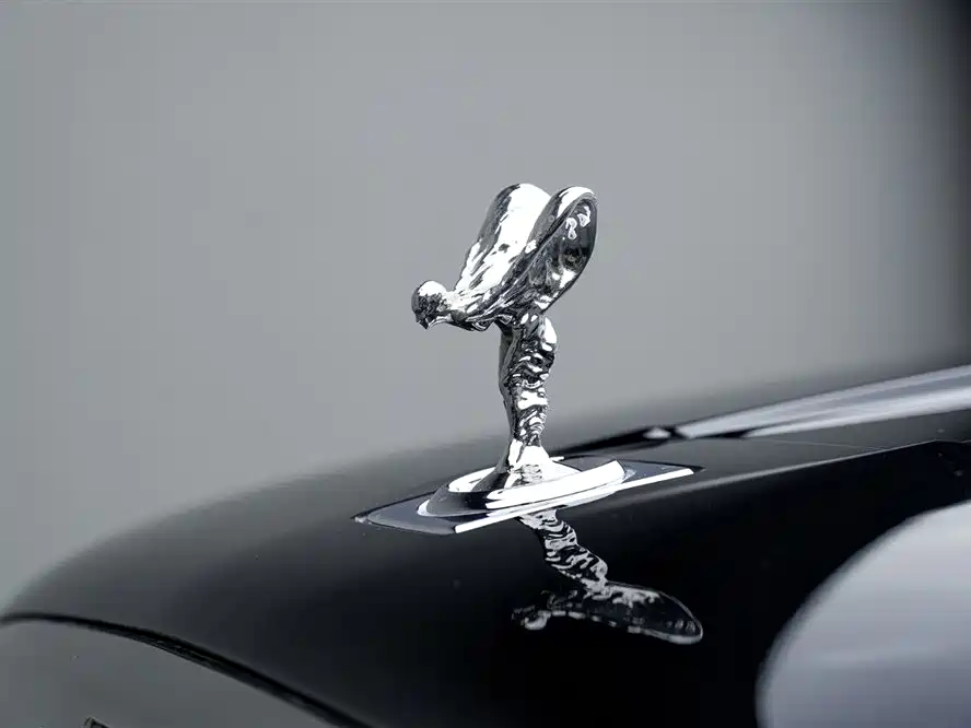 Rolls-Royce Cullinan 2018 мест