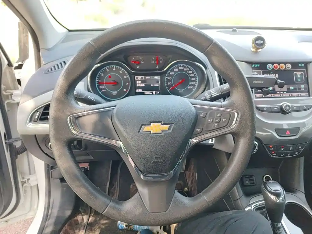 Chevrolet Cruze — миниатюра 11
