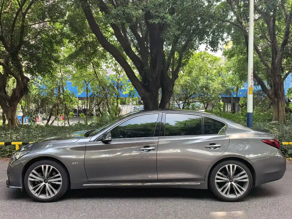Infiniti Q50L — миниатюра 3