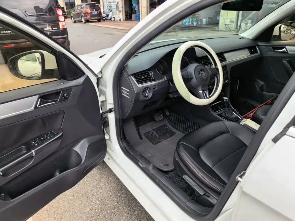 Volkswagen Bora — миниатюра 16