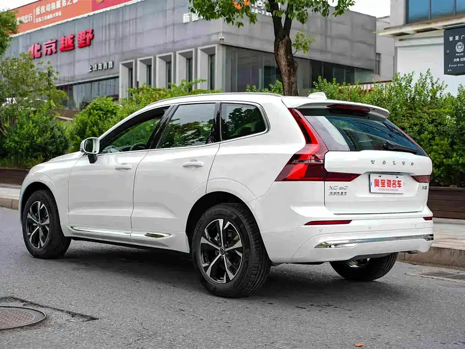 Volvo XC60 — миниатюра 15