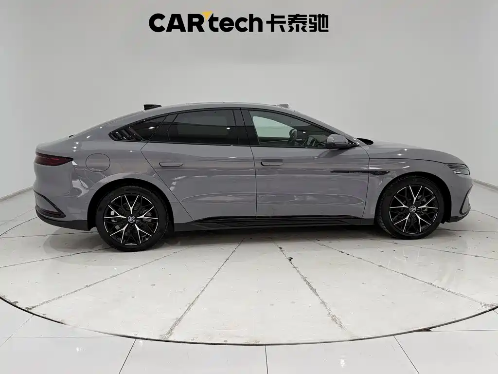 BYD Han — миниатюра 4