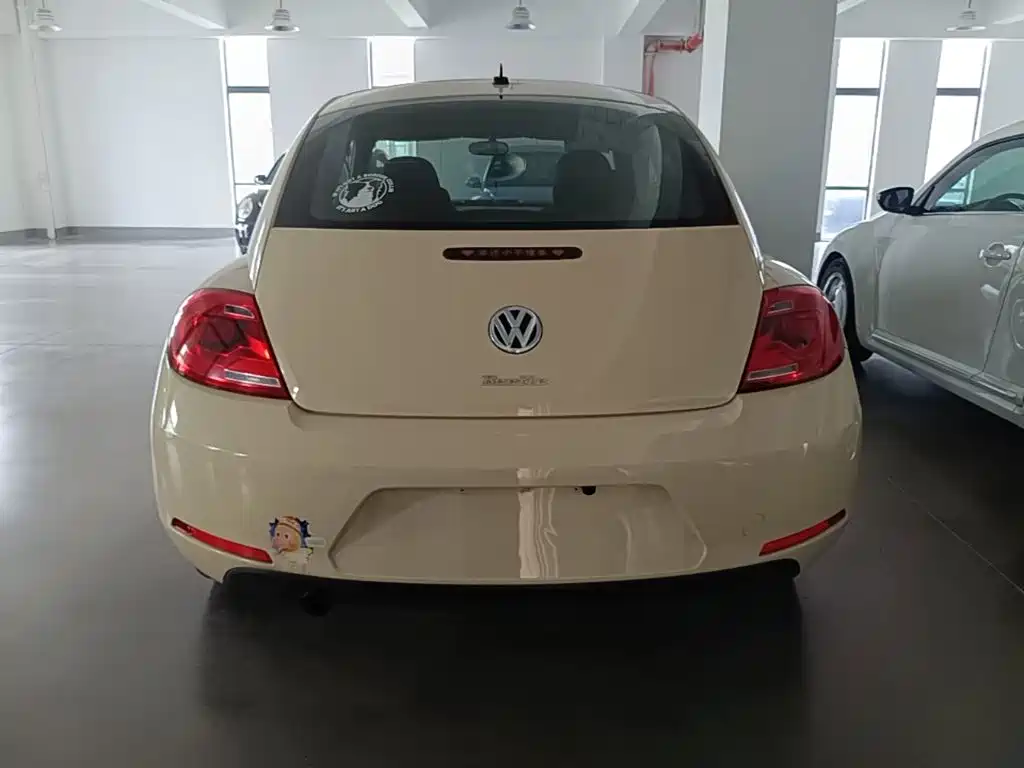Volkswagen Beetle — миниатюра 6