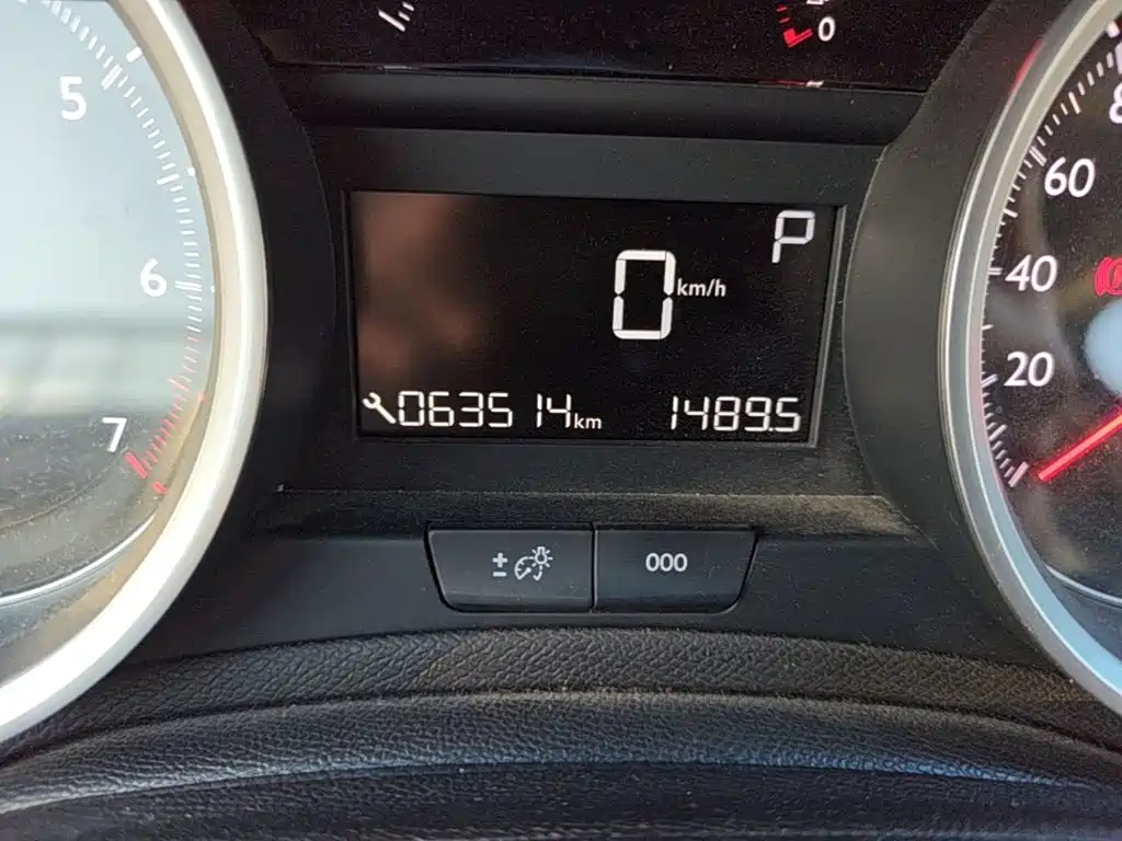 Peugeot 408 — миниатюра 17