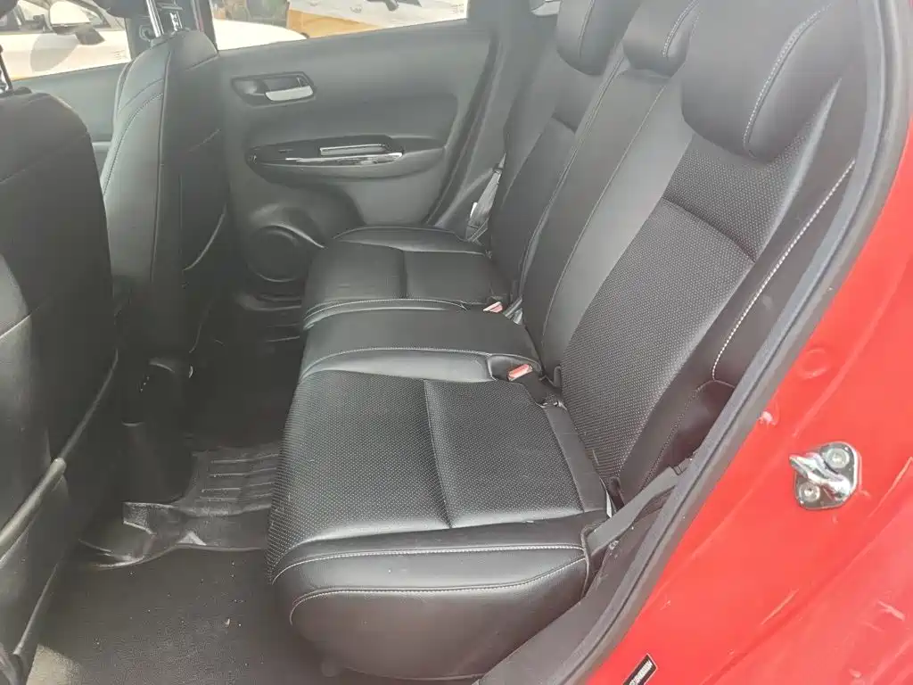 Honda Fit — миниатюра 15