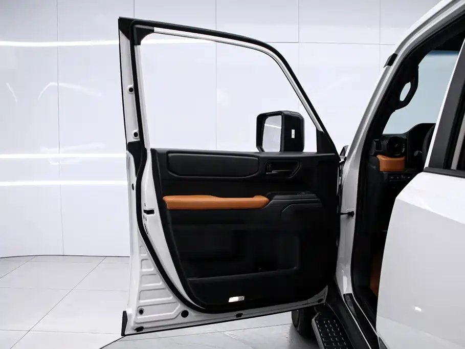 Toyota Prado — миниатюра 12