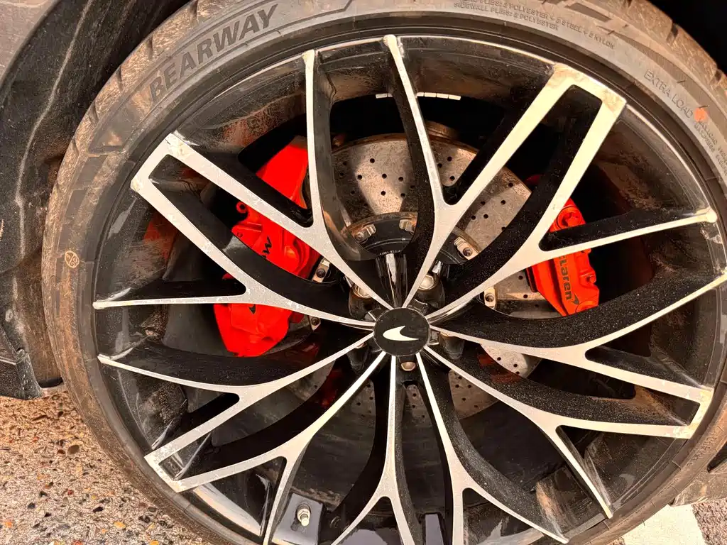 McLaren GT — миниатюра 4