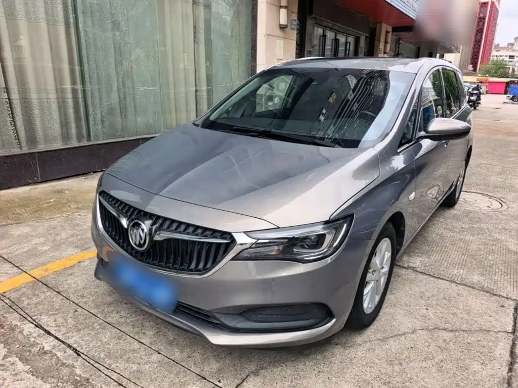 Buick GL6
