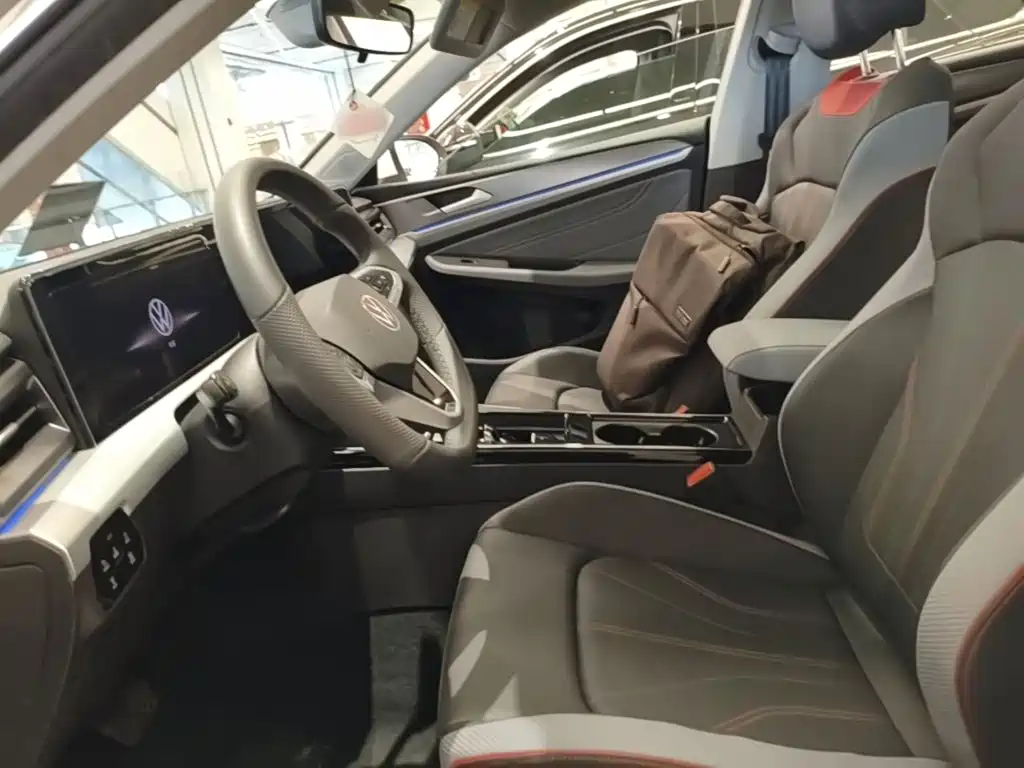 Volkswagen Lamando — миниатюра 20