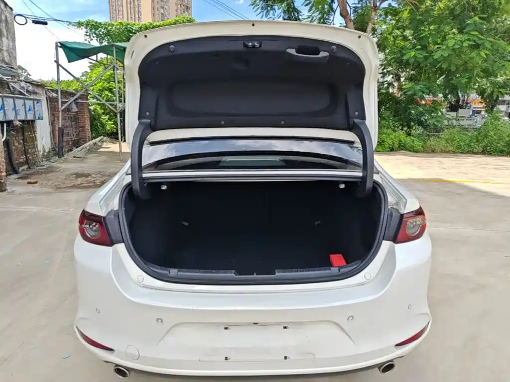 Mazda 3 Axela — миниатюра 19