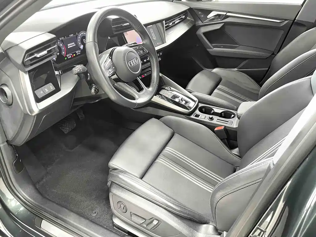 Audi A3 2023 Sportback 35 TFSI Fashion Sport