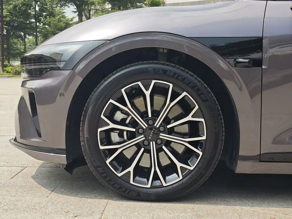 Zeekr 007GT — миниатюра 20