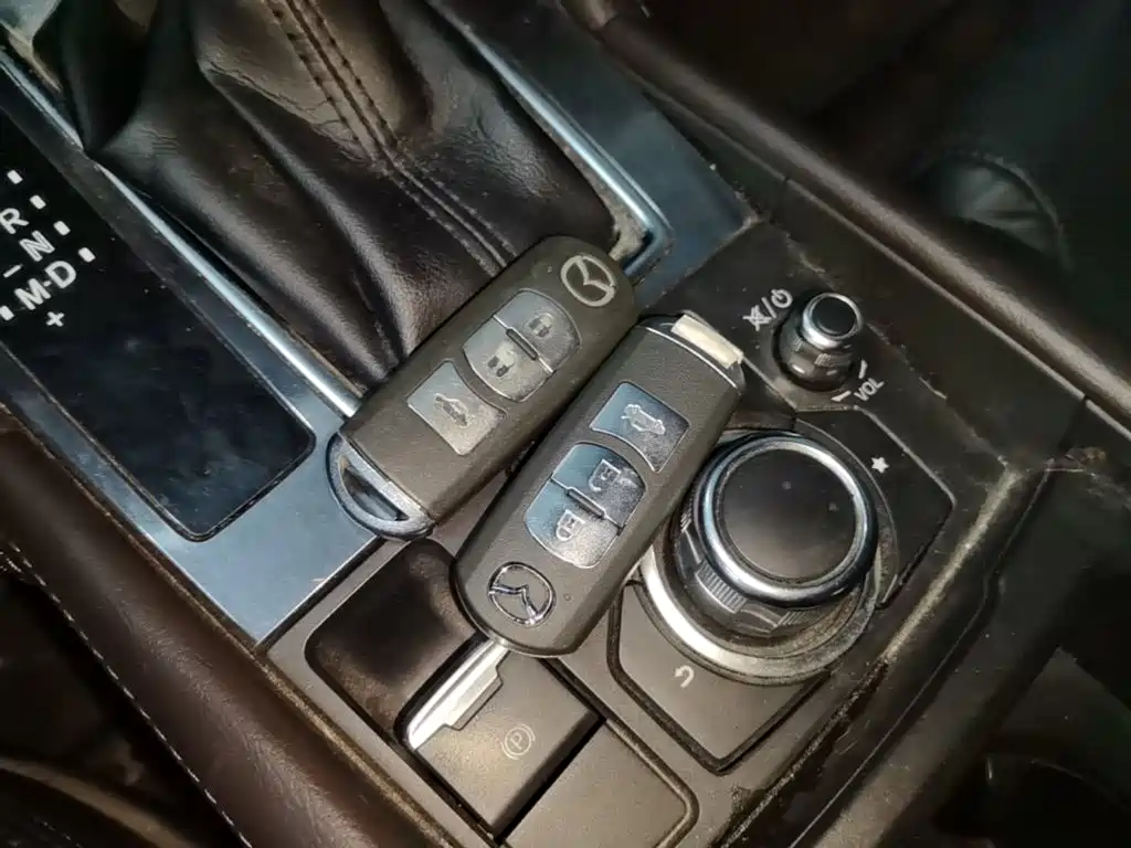 Mazda Atenza — миниатюра 9